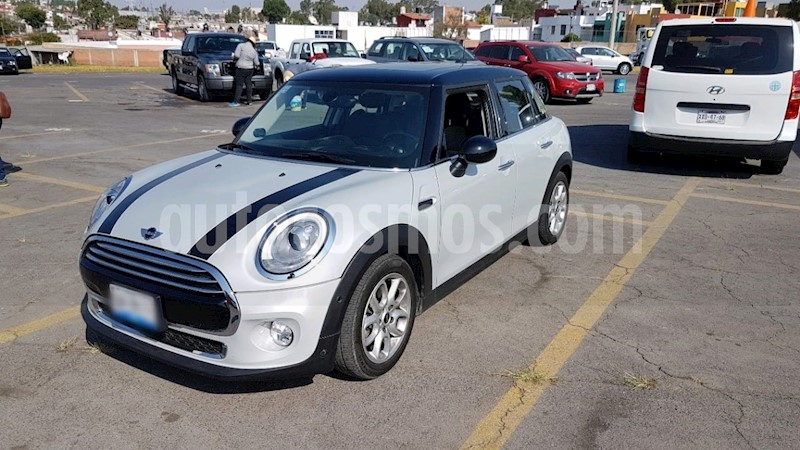 foto MINI Cooper Pepper 5 Puertas Aut usado