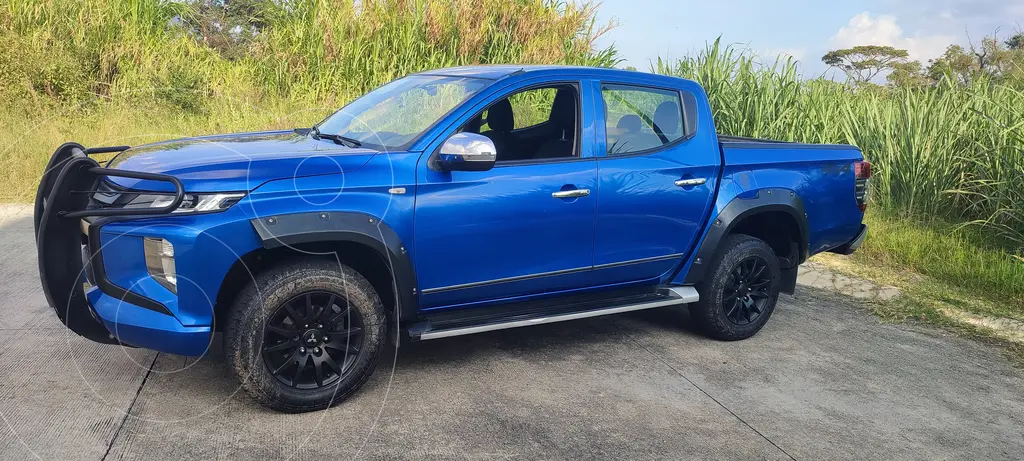 Mitsubishi l200-gsr 4x4 diesel (2021)