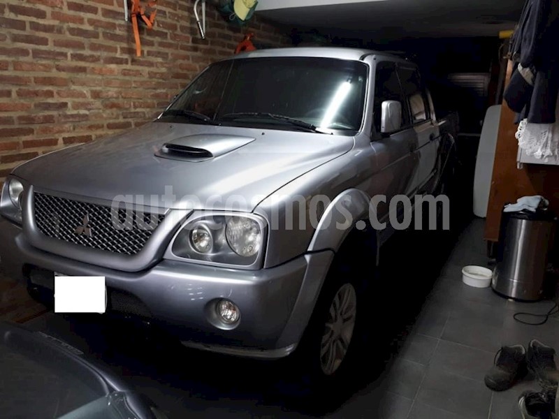 foto Mitsubishi L200 Sport 4x4 2.5 Sport HPE CD usado
