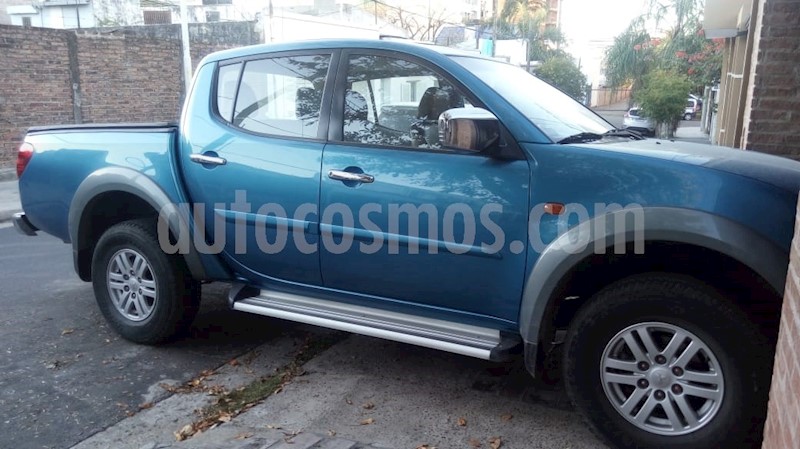 foto Mitsubishi L200 4x4 2.5 DI-D CD Aut usado