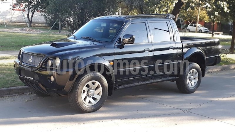 foto Mitsubishi L200 4x4 2.5 DI-D CD Aut usado
