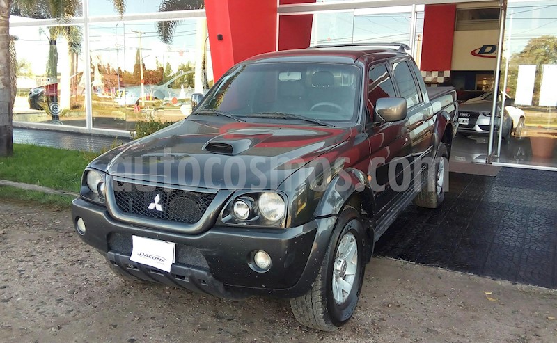 foto Mitsubishi L200 4x4 2.5 DI-D CD Aut usado