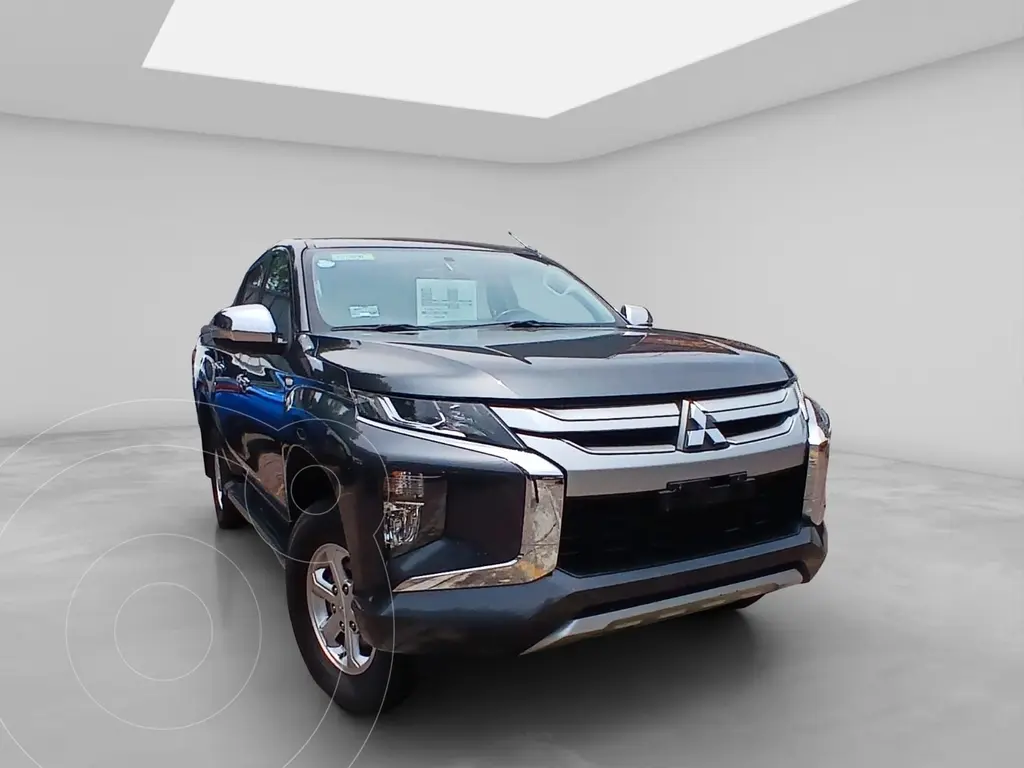 Mitsubishi l200 gls diesel 4x4 aut (2023)