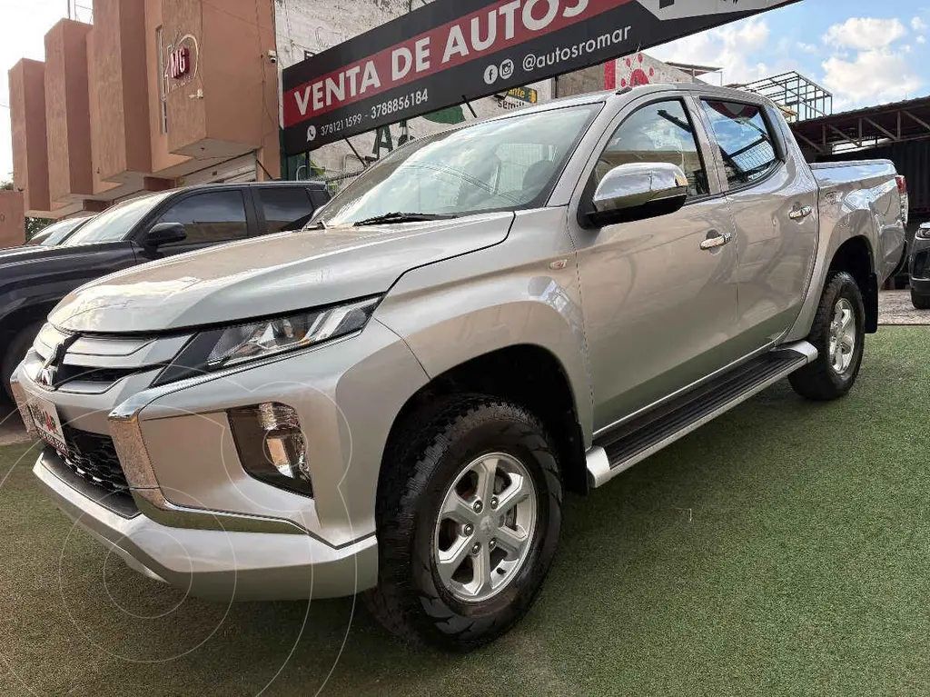 Mitsubishi L200 GLX Diésel 4x4 2022