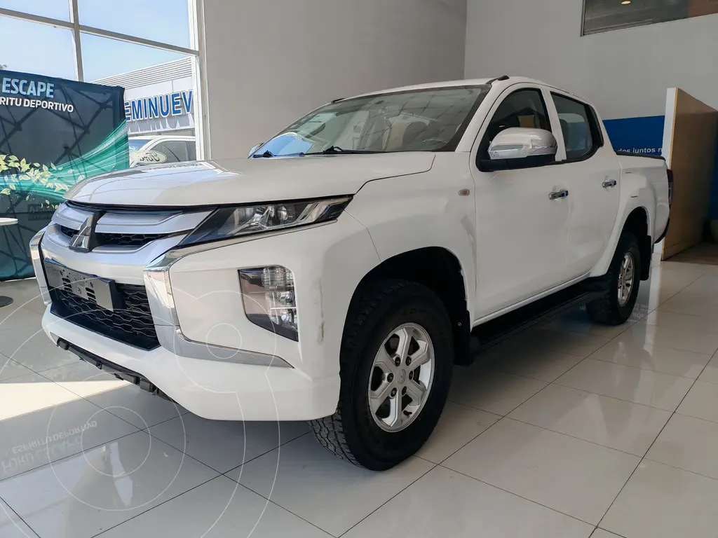 foto Mitsubishi L200 GLX Diésel 4x4 financiado en mensualidades enganche $97,750 mensualidades desde $8,861