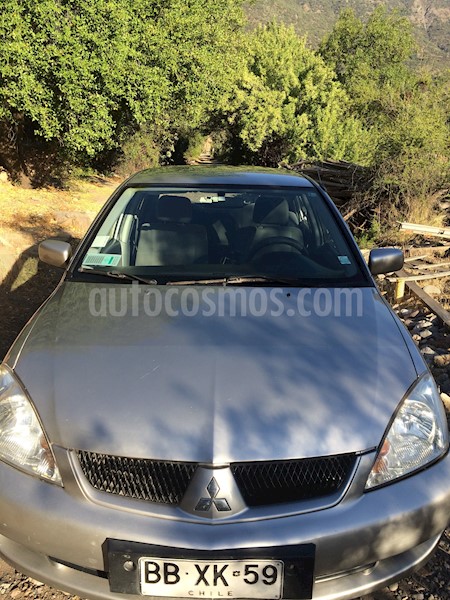 foto Mitsubishi Lancer 1.6 GLXI usado