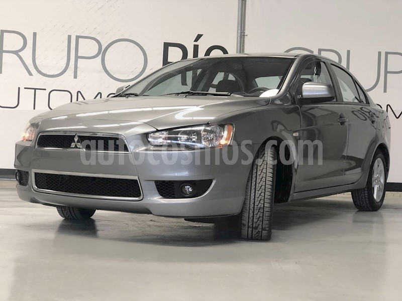 foto Mitsubishi Lancer ES CVT usado