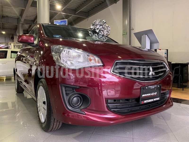 foto Mitsubishi Mirage G4 GLX nuevo