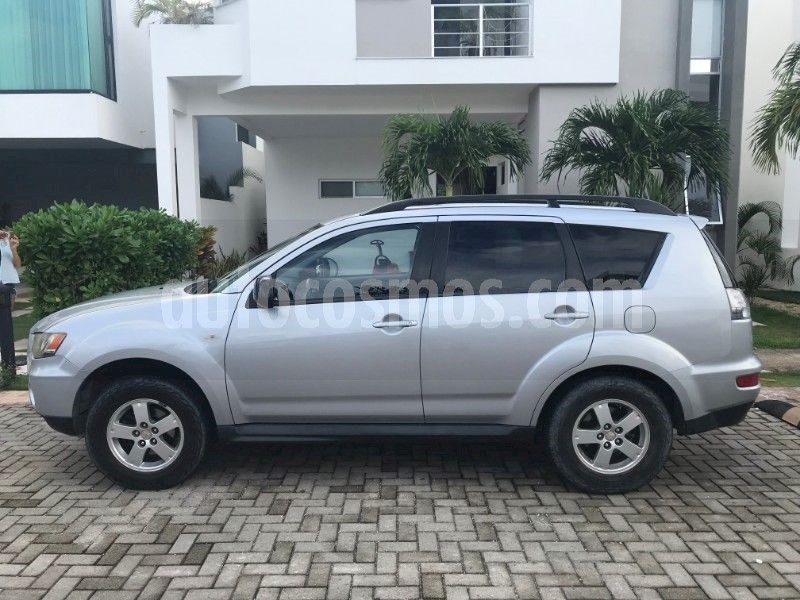 foto Mitsubishi Outlander 2.4L LS usado