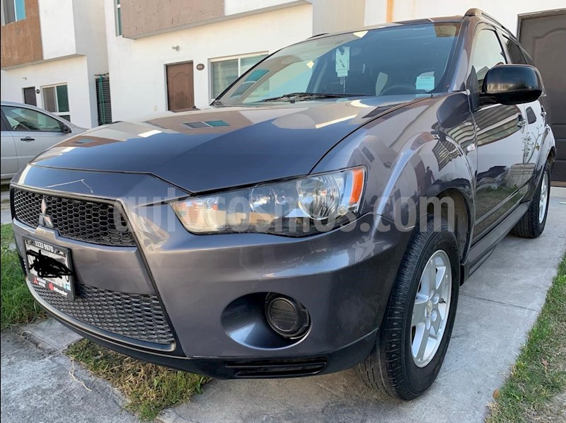 foto Mitsubishi Outlander 2.4L LS usado