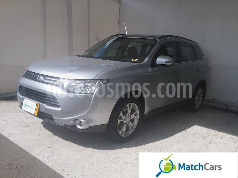 foto Mitsubishi Outlander 2.4L usado