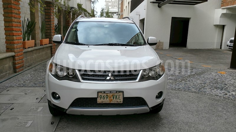 foto Mitsubishi Outlander 3.0L XLS Premium usado