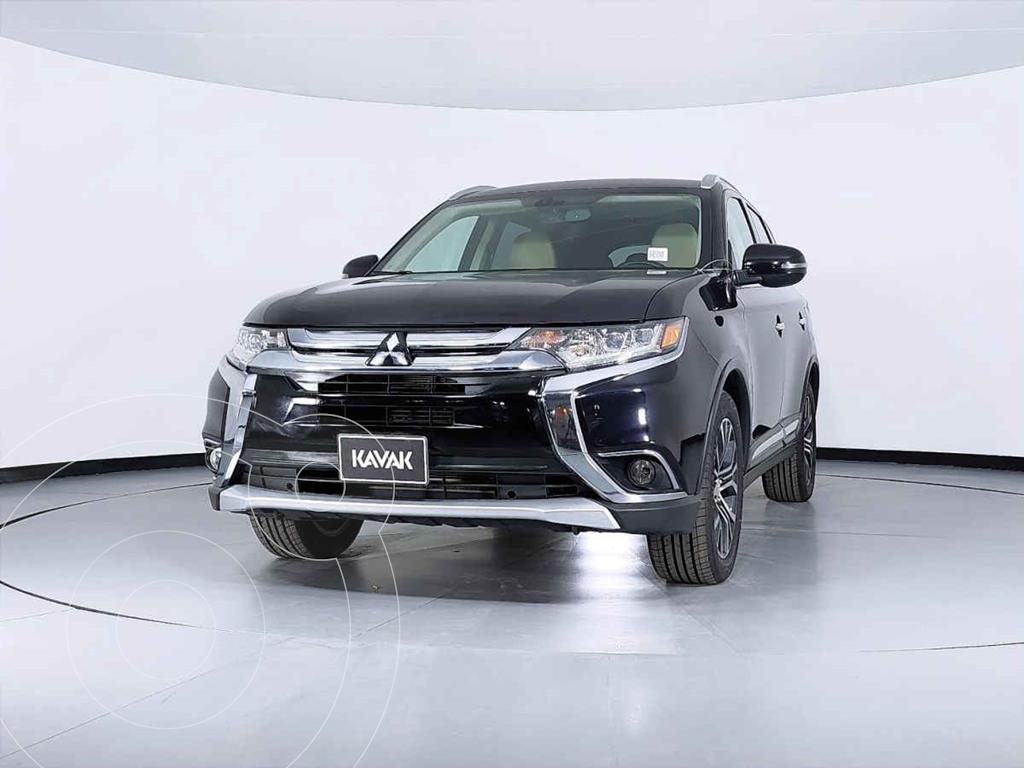 foto Mitsubishi Outlander 2.4L Limited usado (2016) color Negro precio $320,999