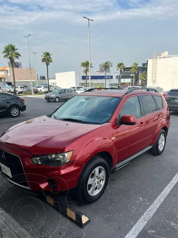 Mitsubishi Outlander 2.4L XLS 2012