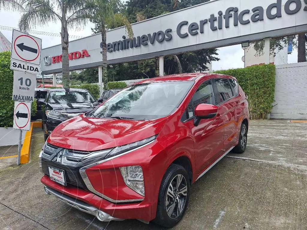 foto Mitsubishi Xpander 1.5L usado (2023) color Rojo precio $296,000