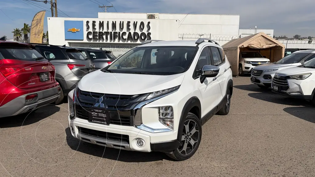 foto Mitsubishi Xpander 1.5L usado (2023) color Blanco precio $295,000