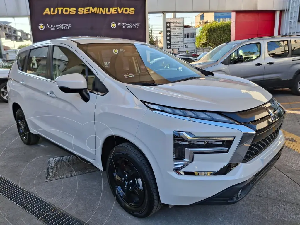 foto Mitsubishi Xpander GLS usado (2025) color Blanco Perla precio $360,000