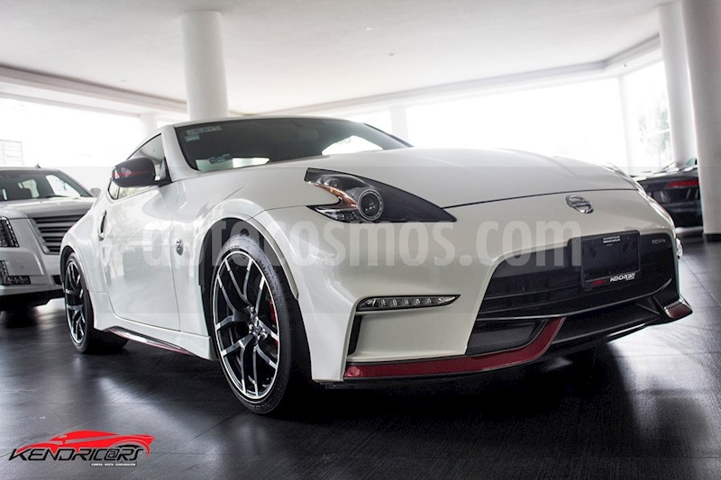 foto Nissan 370Z Nismo usado