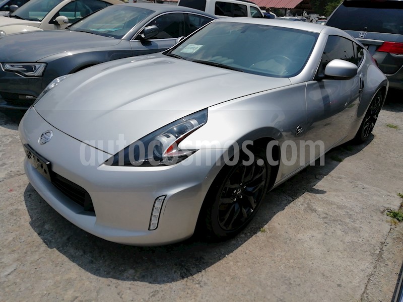 foto Nissan 370Z Touring usado