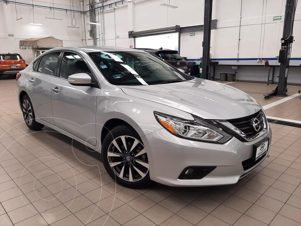 foto Nissan Altima Advance usado (2017) color Plata Dorado precio $335,000
