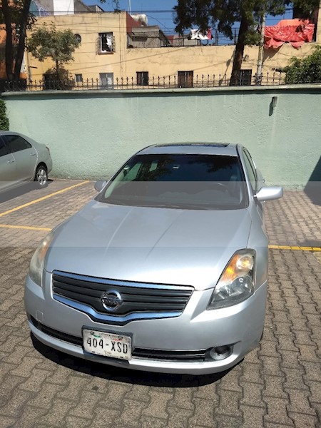 foto Nissan Altima SL 2.5L CVT High usado