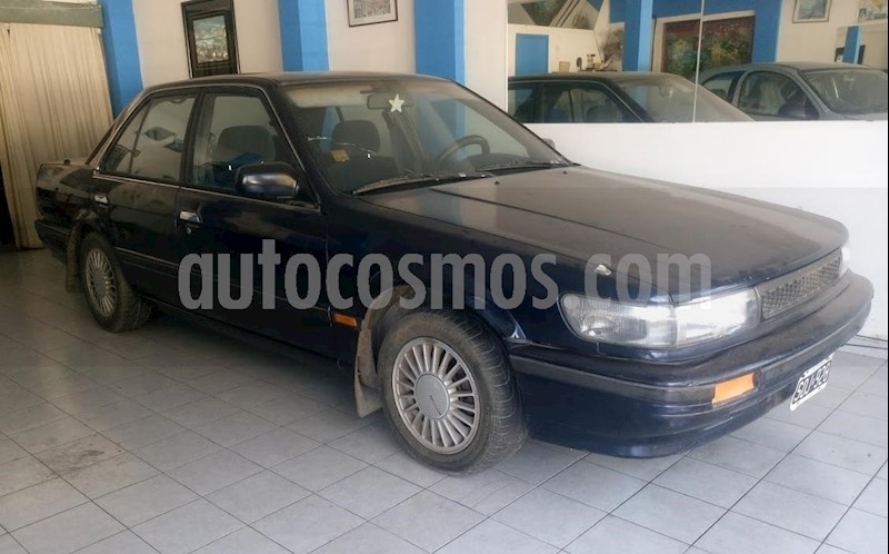 foto Nissan Bluebird 1.8 usado