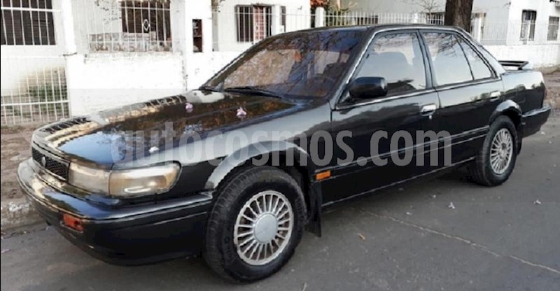 foto Nissan Bluebird 1.8 usado