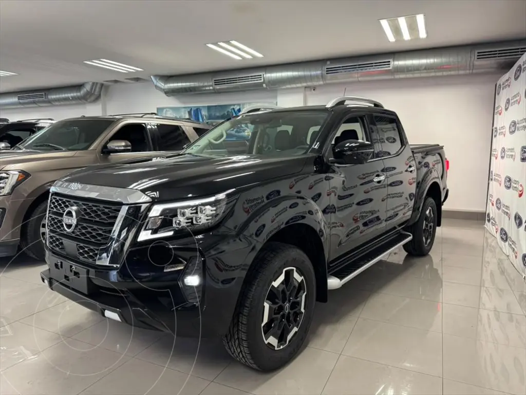 Nissan Frontier LE Aut Platinum 2025