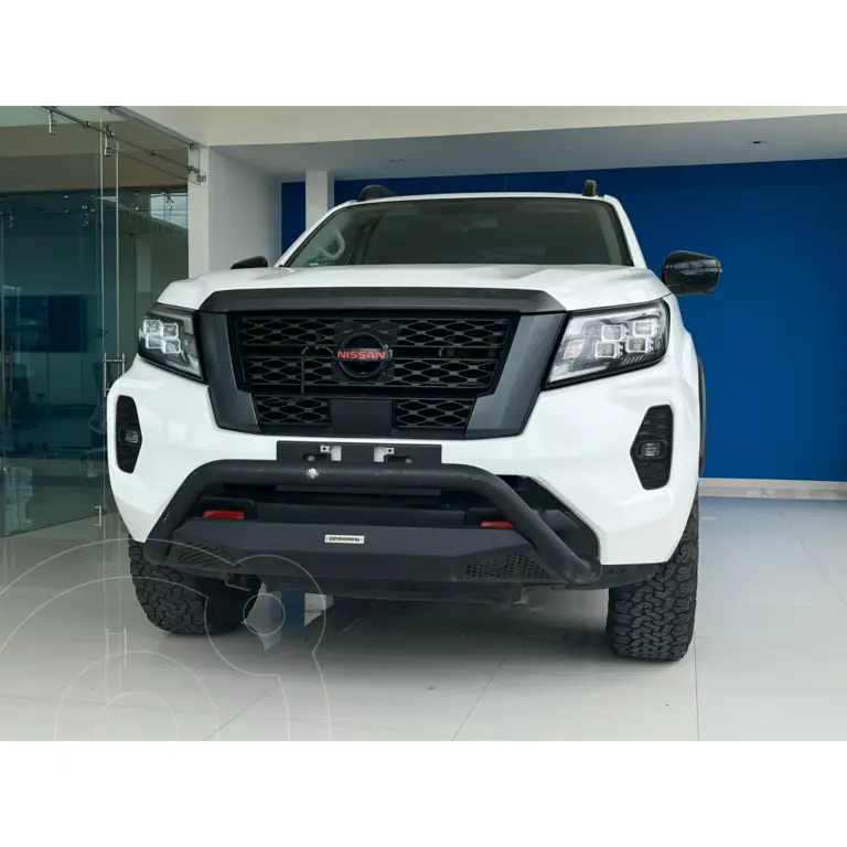 foto Nissan Frontier 4XRO usado (2022) color OTROS precio $525,000