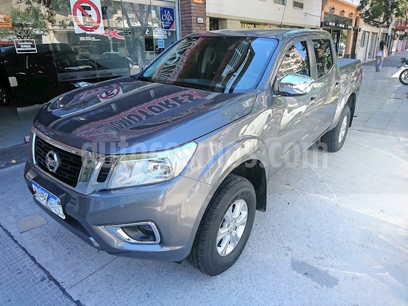 foto Nissan Frontier XE 4X4 MANUAL CABINA DOBLE usado