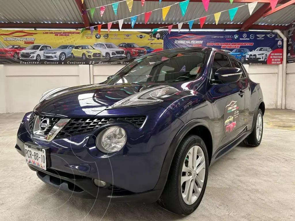 foto Nissan Juke Advance CVT NAVI usado (2017) color Azul Tinta precio $249,900