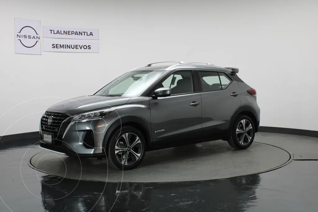 foto Nissan Kicks E-Power Advance usado (2024) color Gris precio $420,000