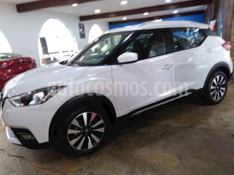 foto Nissan Kicks Advance Aut usado