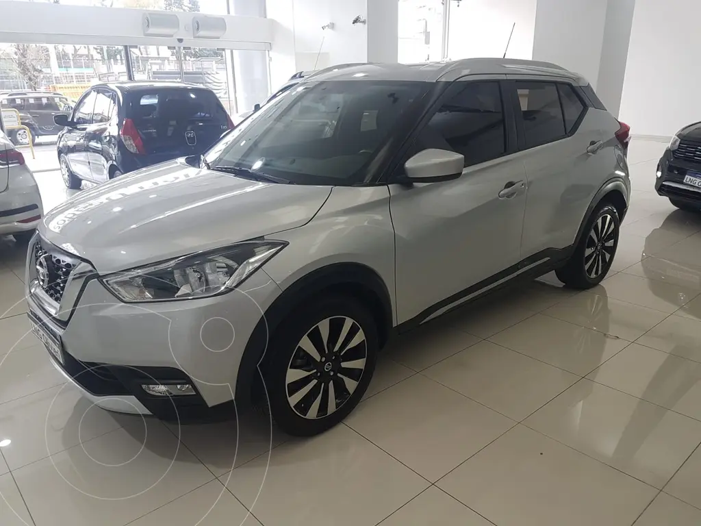 foto Nissan Kicks Advance CVT usado (2018) color Gris precio $14.800.000