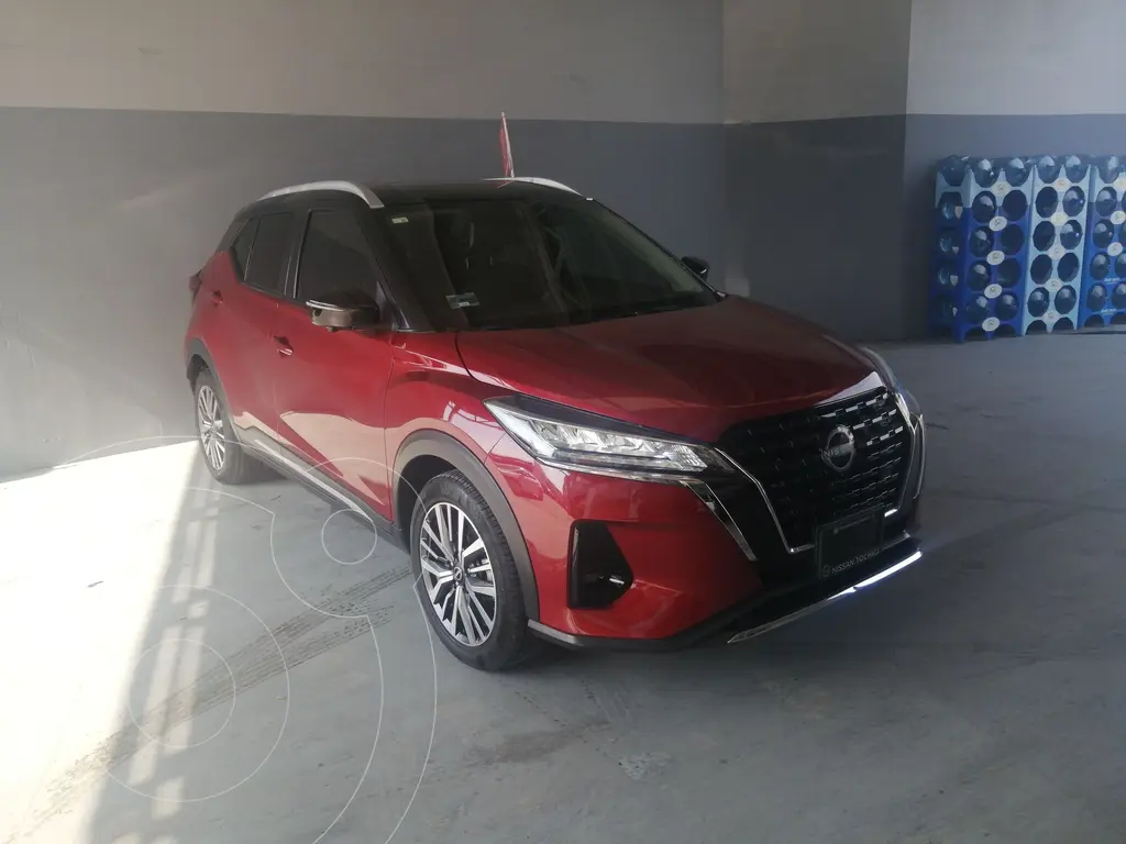foto Nissan Kicks Platinum Aut usado (2023) color Rojo precio $387,900