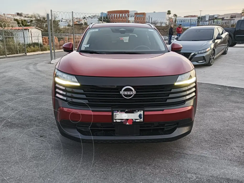 foto Nissan Kicks Advance usado (2025) color Rojo precio $460,000