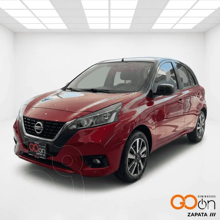 foto Nissan March Exclusive usado (2023) color NISNBLROJO BURDEOS precio $255,000