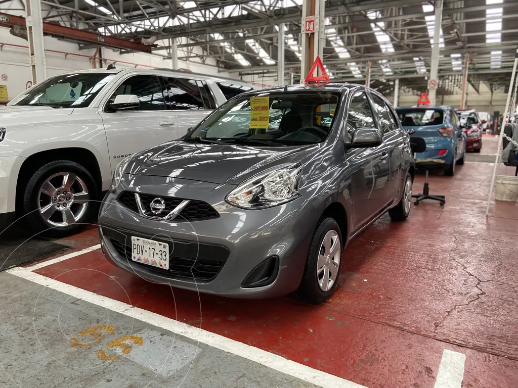 Nissan March Sense usado (2017) color Gris Oxford precio $167,000