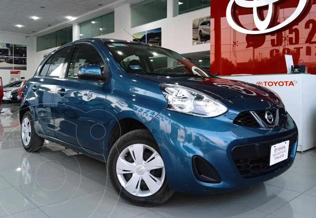 Nissan March Sense usado (2018) color Turquesa precio 185,000