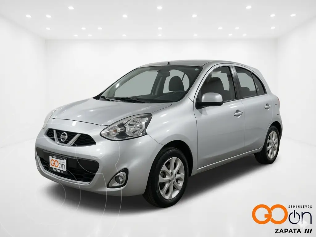 foto Nissan March Advance Aut usado (2020) color NIS PLATA precio $220,000