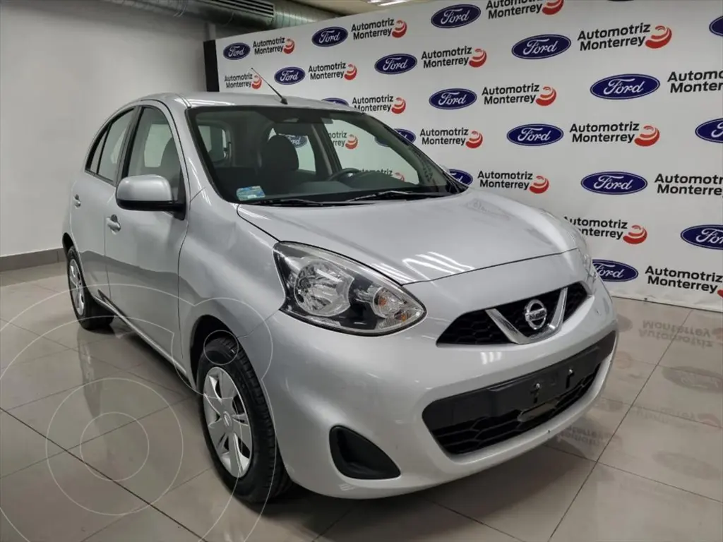 foto Nissan March Sense usado (2019) color Plateado precio $189,000