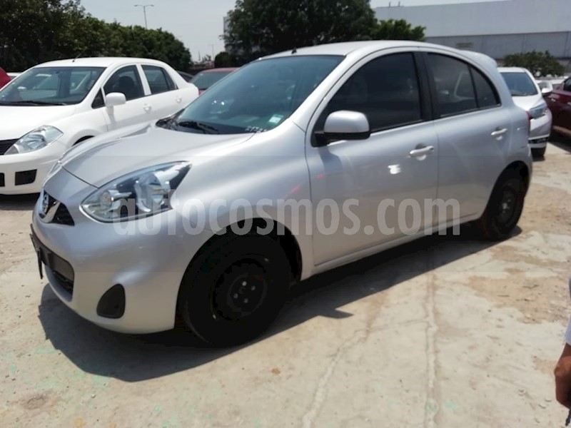 foto Nissan March Sense usado
