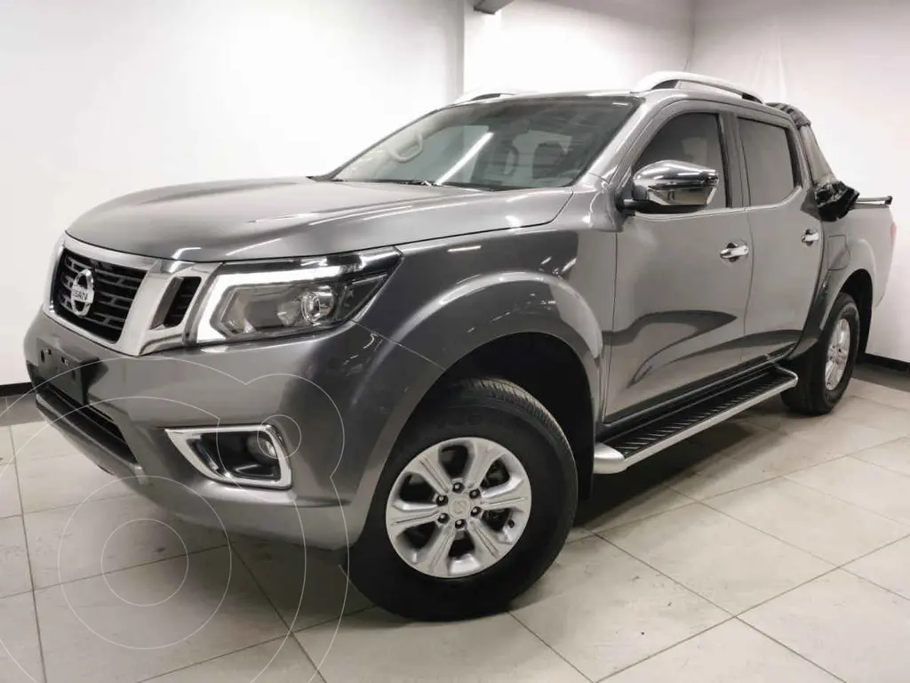 foto Nissan NP300 Frontier LE Platinum A/A usado (2020) color Gris precio $520,000