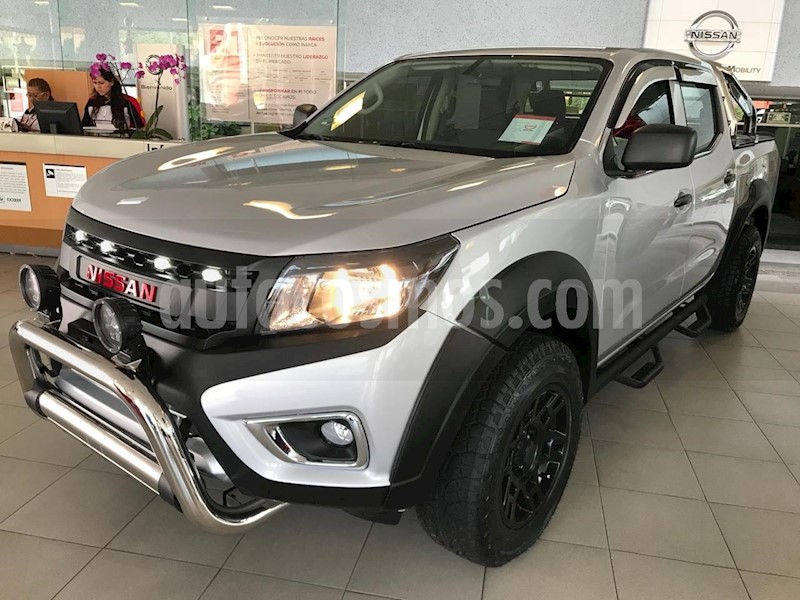 foto Nissan NP300 2.5L Doble Cabina S A/A Paquete de Seguridad usado
