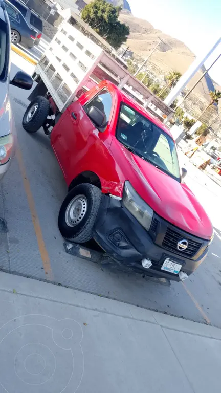 Nissan NP300 2.5L Estacas Dh 2018