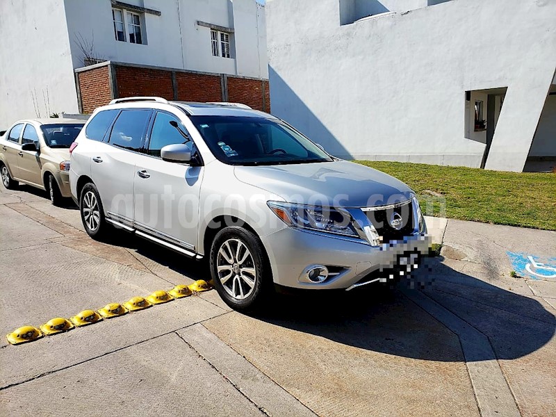 foto Nissan Pathfinder Advance usado