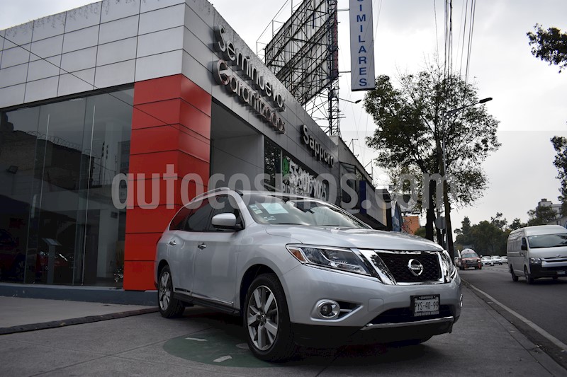 foto Nissan Pathfinder Exclusive 4x4 usado