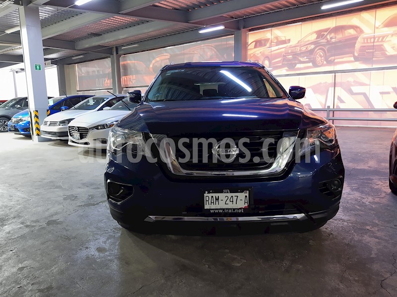 foto Nissan Pathfinder Sense usado (2017) color Azul precio $375,000