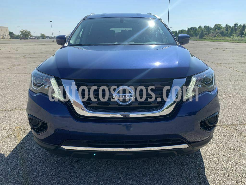 Nissan Pathfinder Exclusive 4x4 usado (2017) color Azul precio 270,000