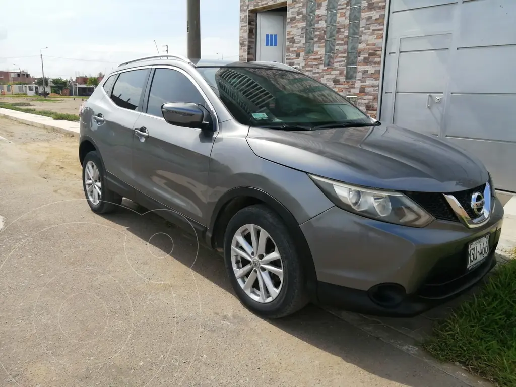 Nissan Qashqai 2.0L Advance Full Aut usado (2015) color Gris Metalico